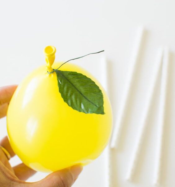 DIY Lemon Balloon Decorations